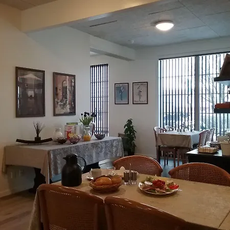Hals Hotel 酒店