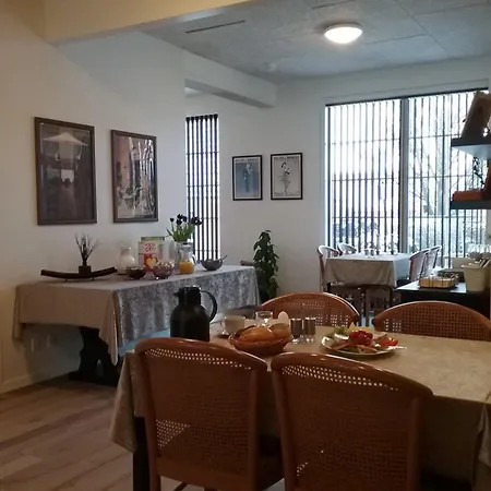 Hals Hotel 酒店