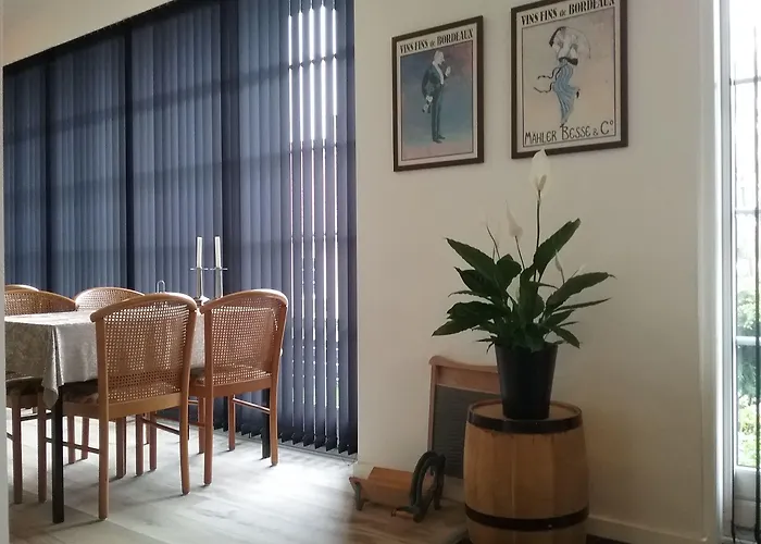 Hals Hotel